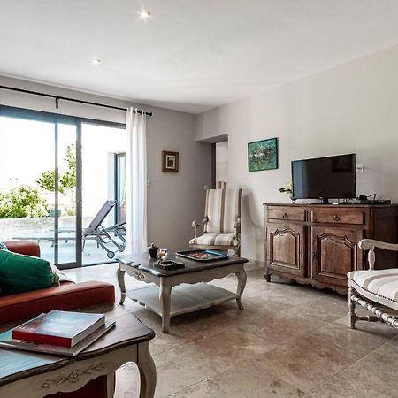 La Verdiere - Contemporary House With Garden And Private Pool ลีล-ซูร์-ลา-ซอร์ก ภายนอก รูปภาพ